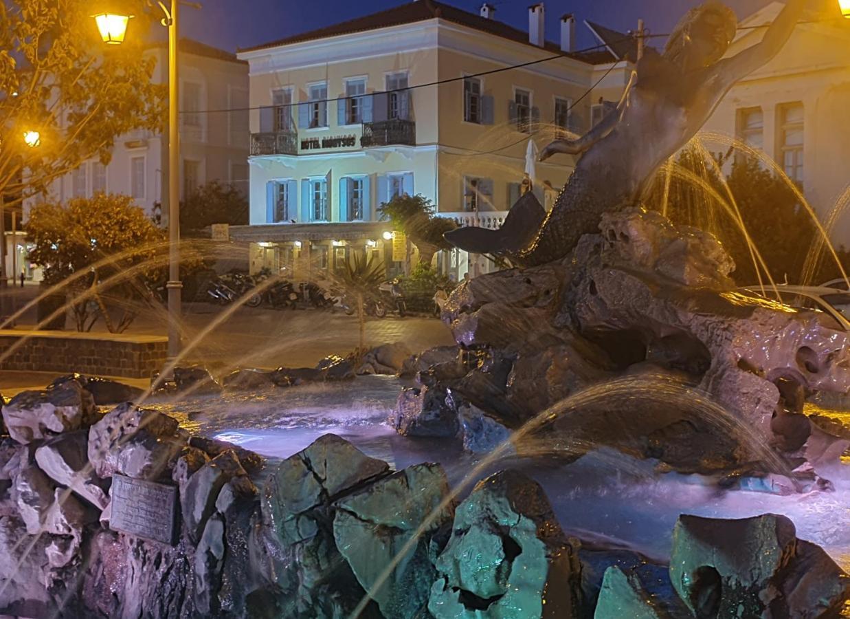 Dionysos Hotel Poros Town Exterior foto